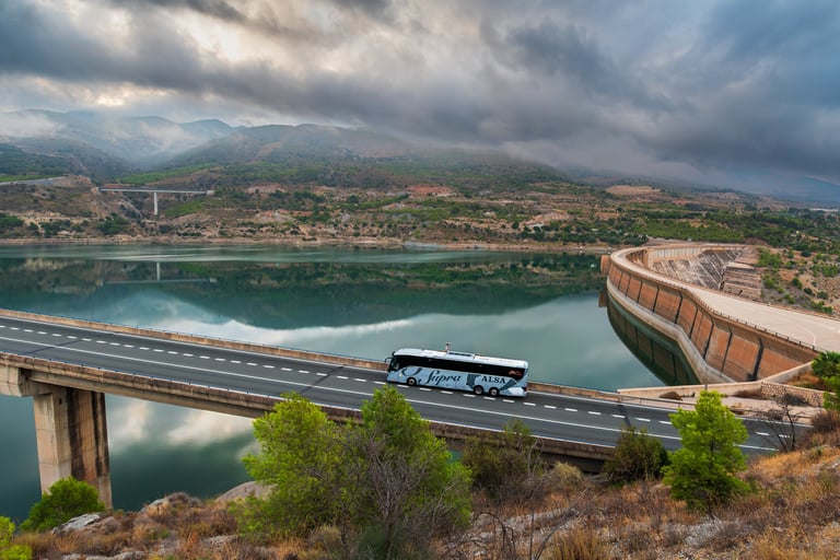 Luxury Alsa Supra bus on highway